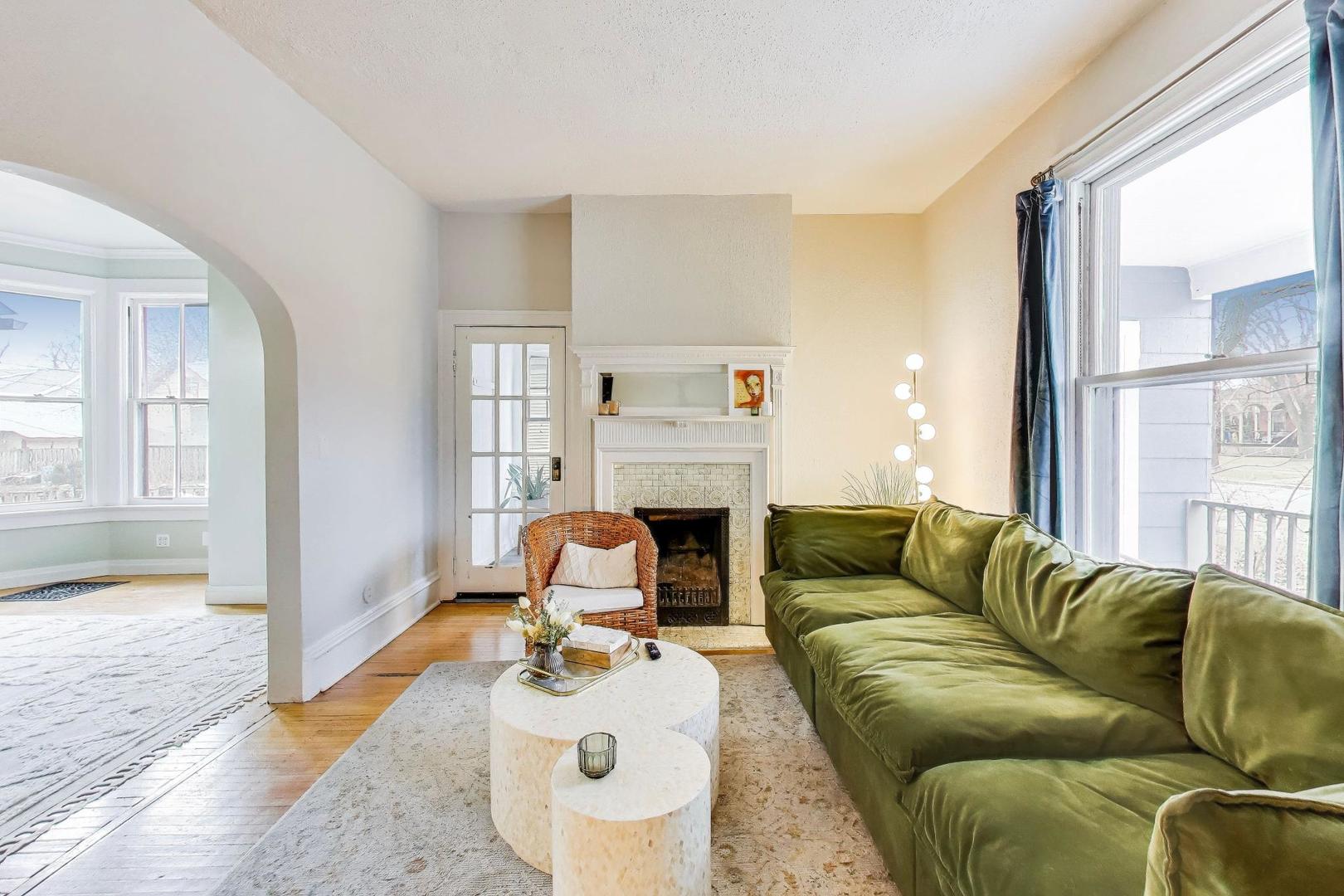 1315 Main Street Evanston, IL 60202 - Photo 9 of 59