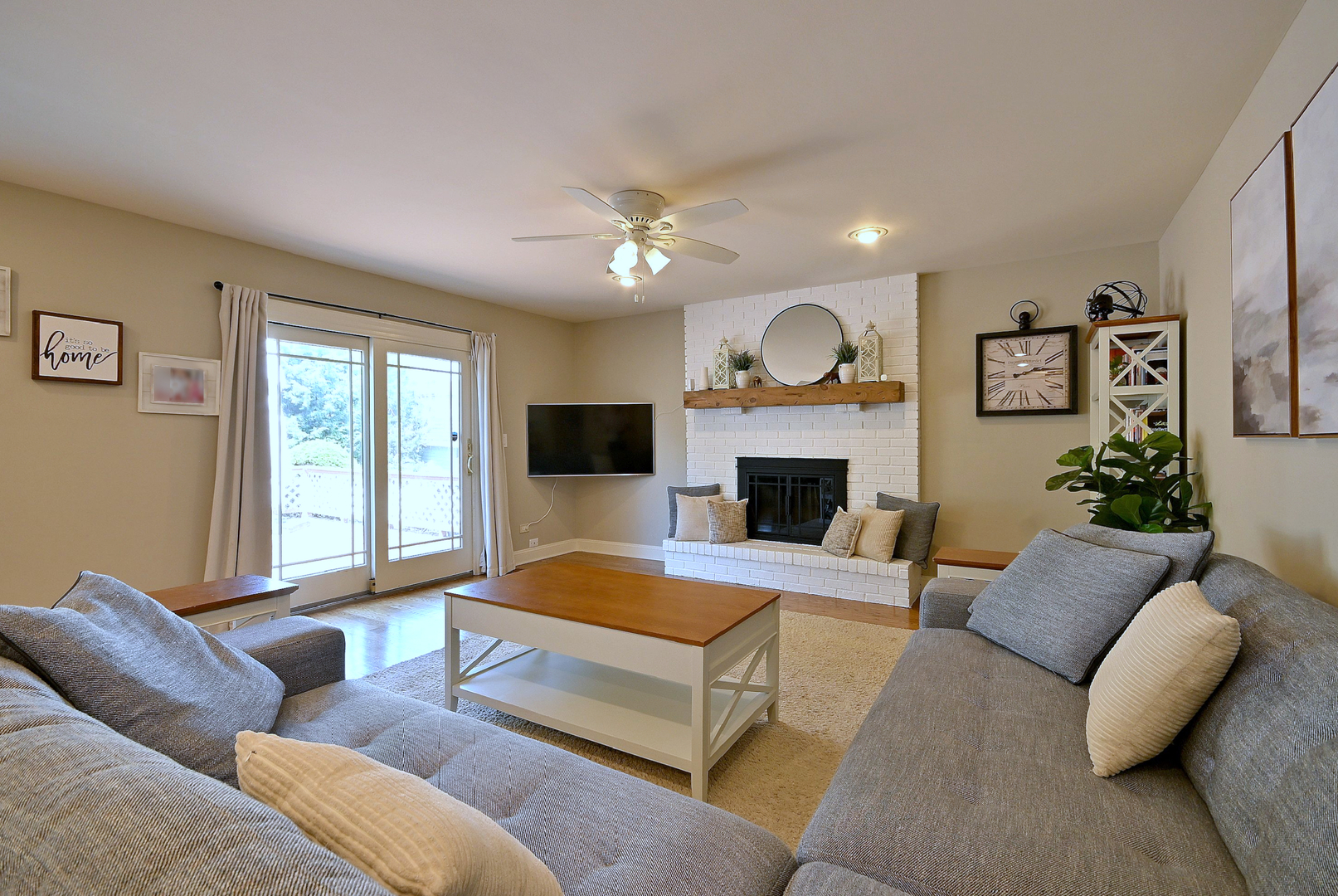 1350 Barnwall Drive Addison, IL 60101 - Photo 12 of 56