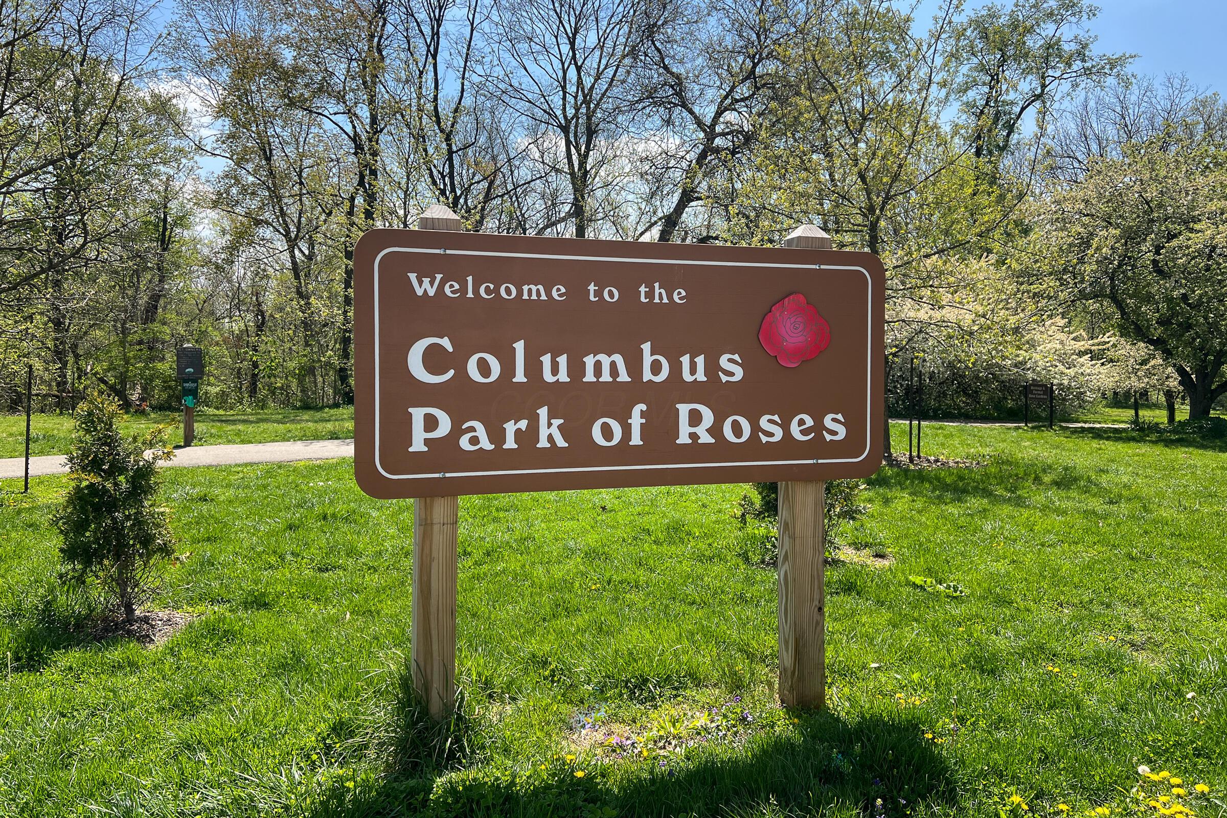 163 Garden Road Columbus, OH 43214 - Photo 38 of 46 Proximity to the famous Park of Roses