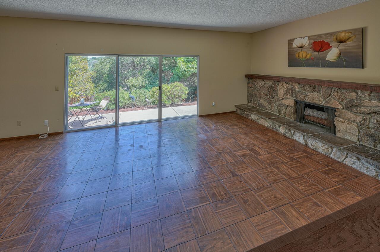 9423 Willow Oak Road Salinas, CA 93907 - Photo 12 of 37 Gallery Image 12