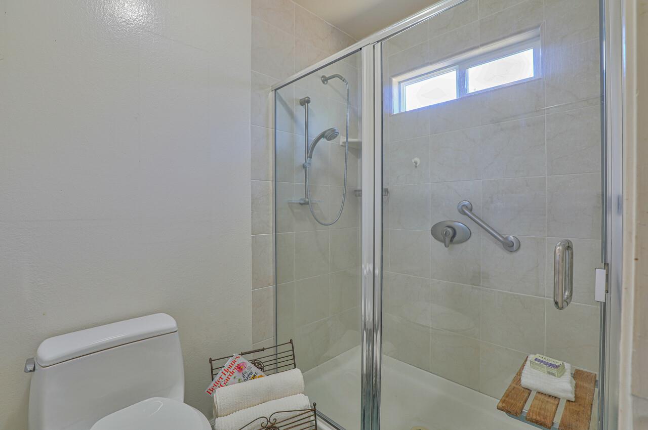9423 Willow Oak Road Salinas, CA 93907 - Photo 30 of 37 Gallery Image 30