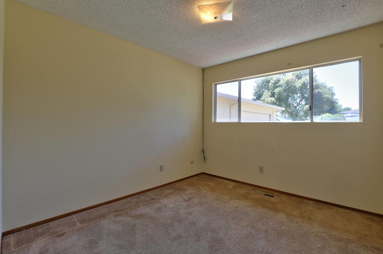 9423 Willow Oak Road Salinas, CA 93907 - Photo 31 of 37 Gallery Image 31