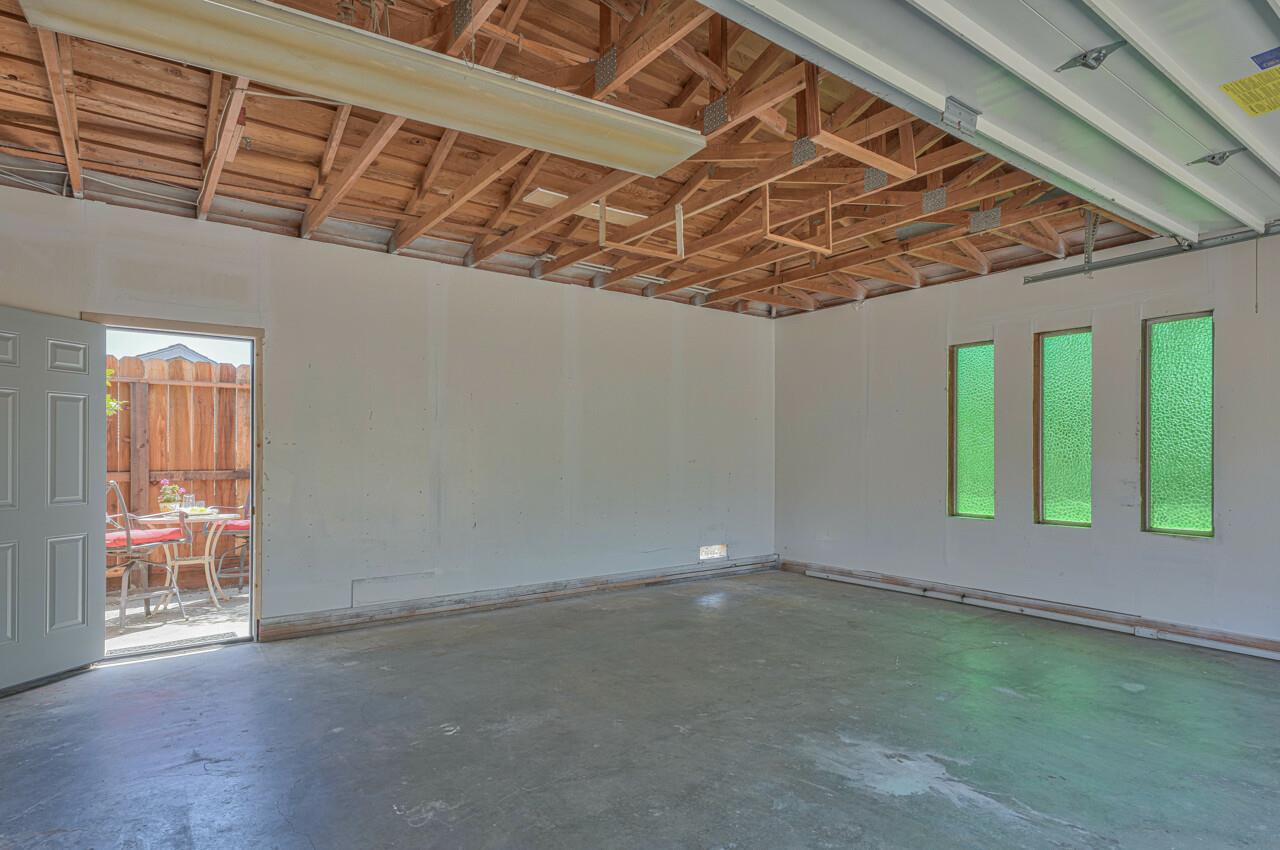 9423 Willow Oak Road Salinas, CA 93907 - Photo 36 of 37 Gallery Image 36
