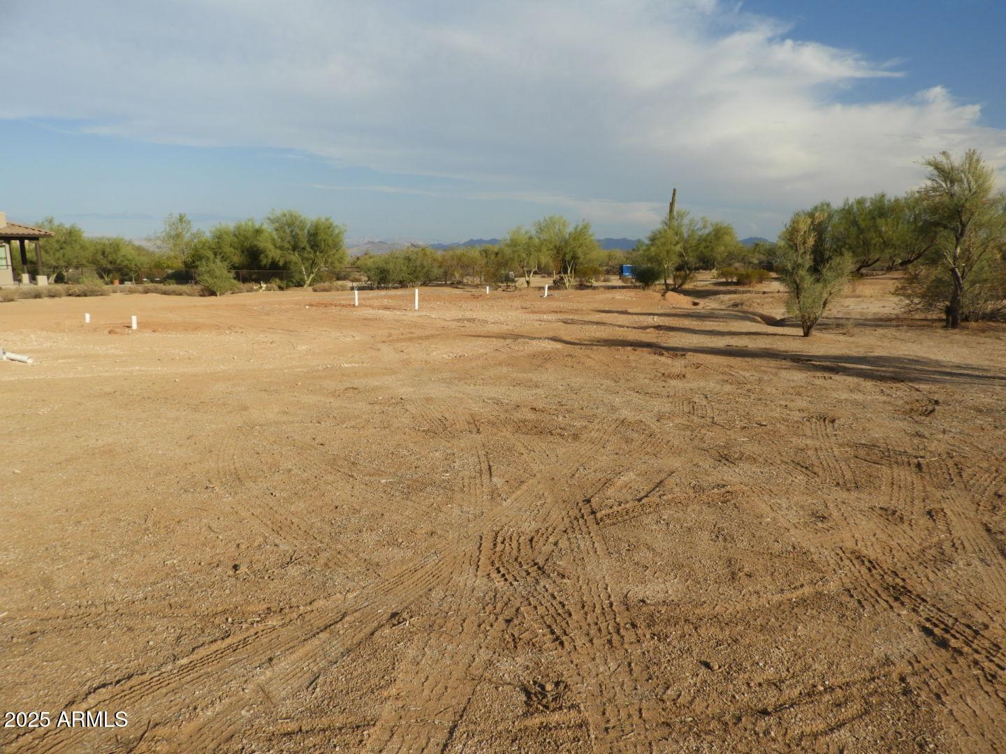 15966 East Jomax Road Scottsdale, AZ 85262 - Photo 14 of 27 PHOTO-2025-08-16-08-51-34 (2)