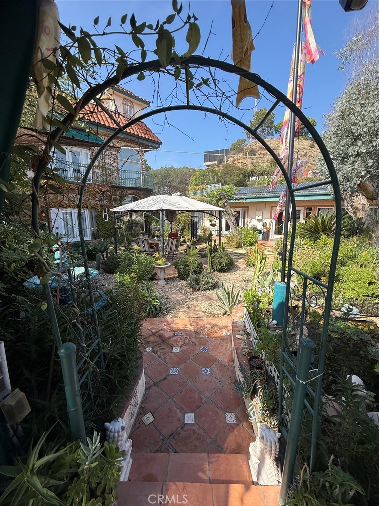 2515 Crest View Drive, Unit ADU #2 Los Angeles, CA 90046 - Photo 12 of 18