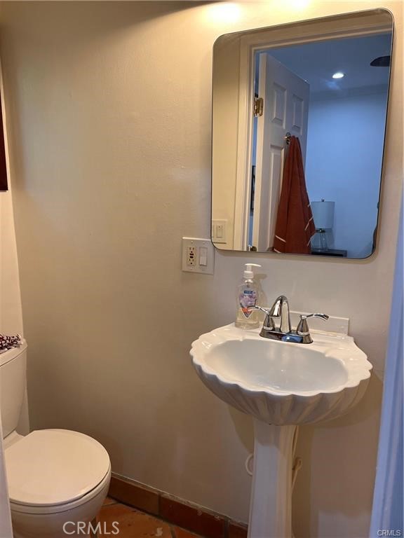 2515 Crest View Drive, Unit ADU #2 Los Angeles, CA 90046 - Photo 6 of 18