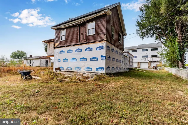 $599,900 | 51 Heisers Lane, Carlisle, PA 17015