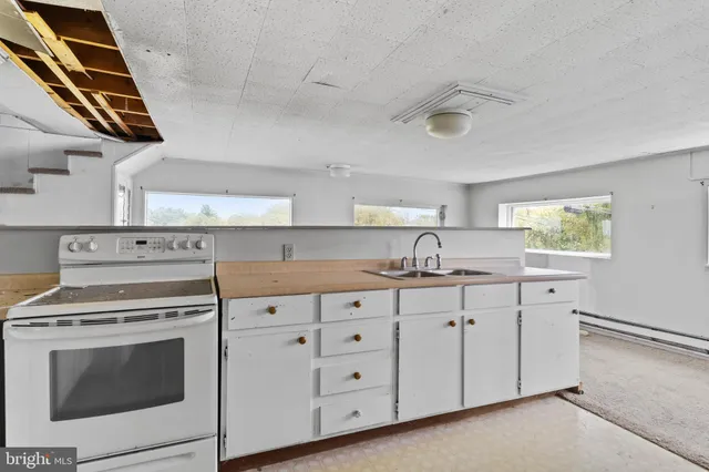 $599,900 | 51 Heisers Lane, Carlisle, PA 17015