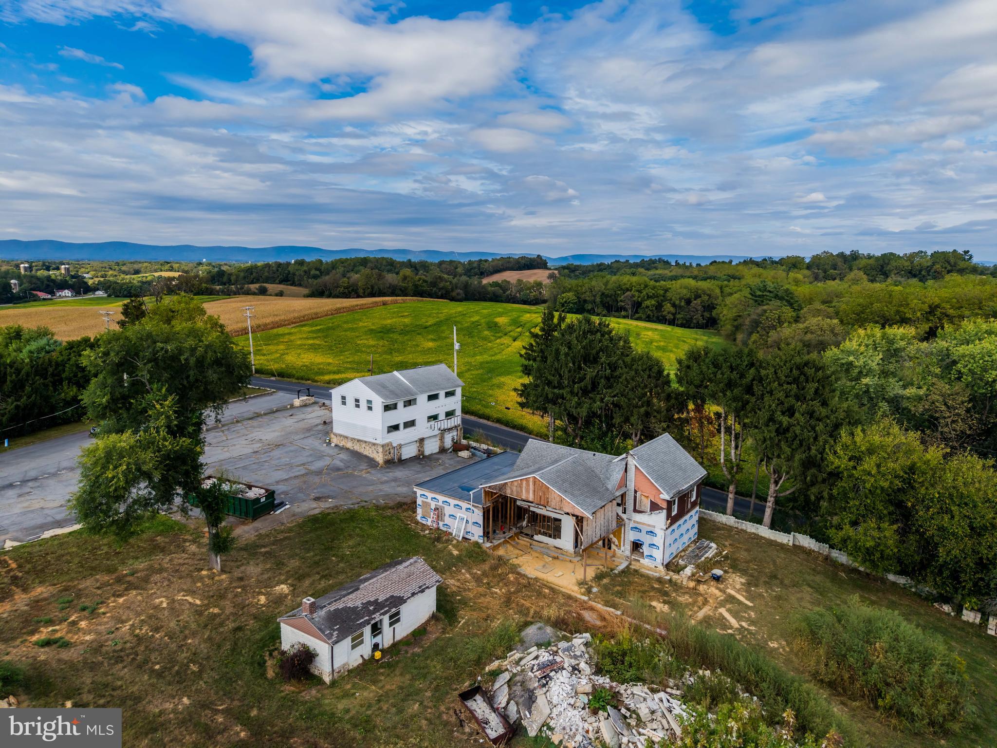 51 Heisers Lane Carlisle, PA 17015 - Photo 3 of 81