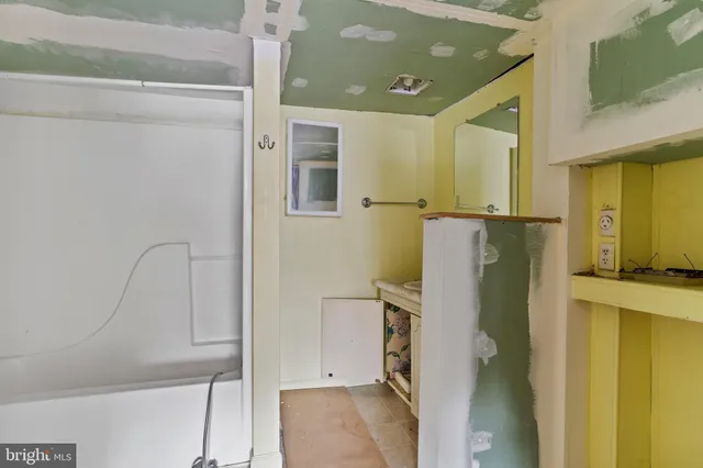 $599,900 | 51 Heisers Lane, Carlisle, PA 17015