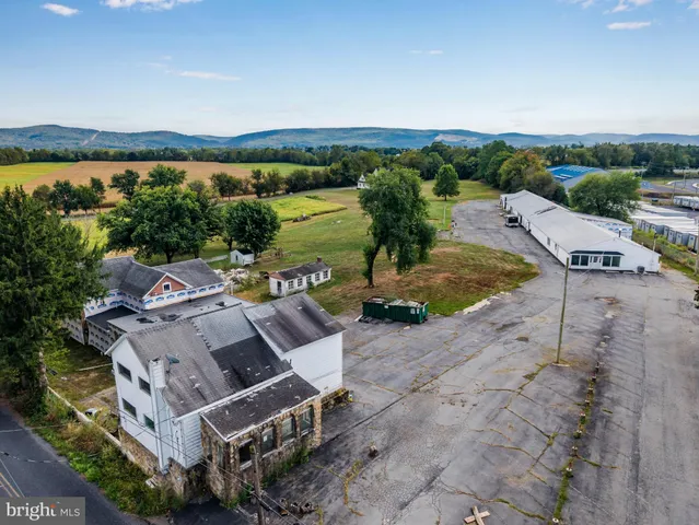 $599,900 | 51 Heisers Lane, Carlisle, PA 17015