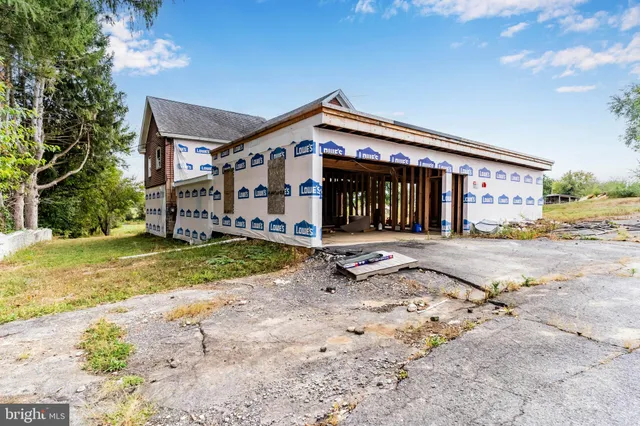 $599,900 | 51 Heisers Lane, Carlisle, PA 17015