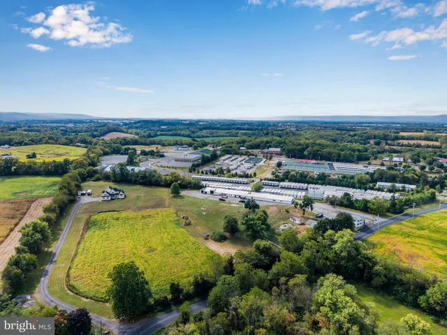 $599,900 | 51 Heisers Lane, Carlisle, PA 17015