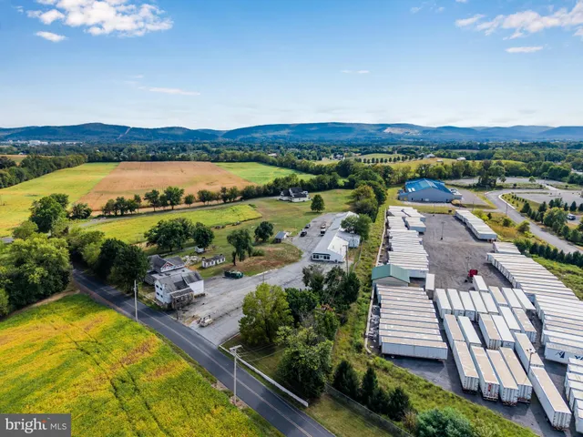 $599,900 | 51 Heisers Lane, Carlisle, PA 17015