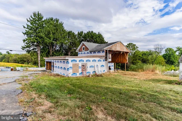 $599,900 | 51 Heisers Lane, Carlisle, PA 17015