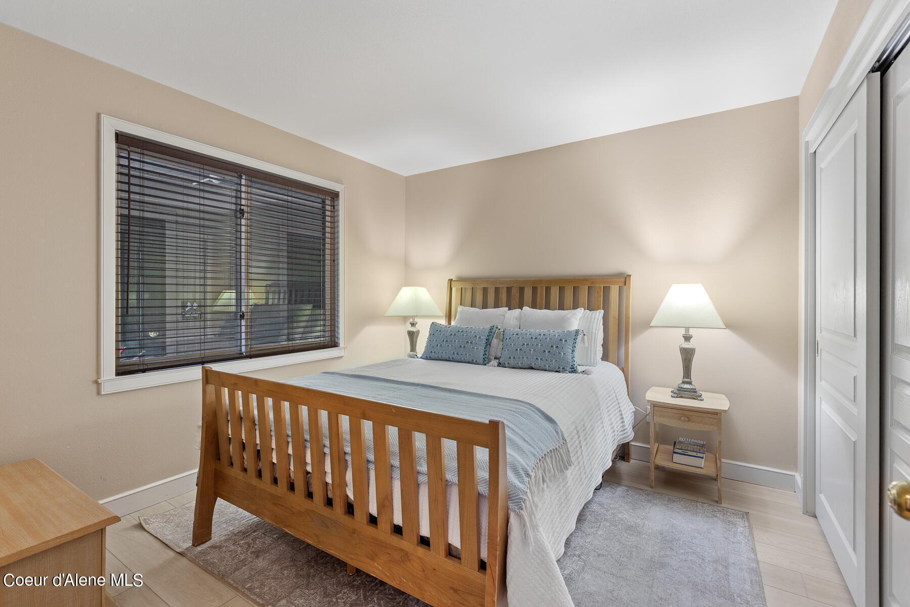 4732 South Arrow Point Drive, Unit 101 Harrison, ID 83833 - Photo 13 of 31 ArrowPoint 2nd Bedroom