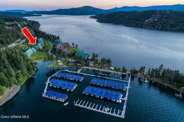 $709,000 | 4732 South Arrow Point Drive, Unit 101, Harrison, ID 83833