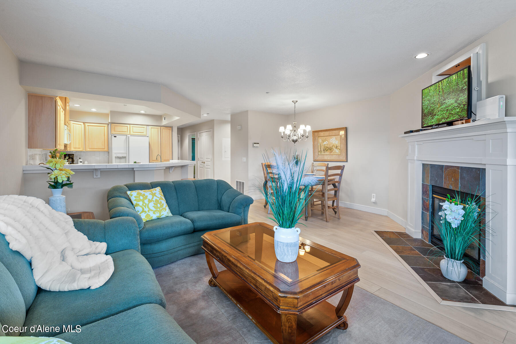 4732 South Arrow Point Drive, Unit 101 Harrison, ID 83833 - Photo 6 of 31 ArrowPoint Open Living