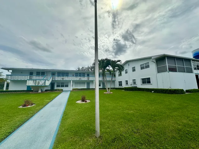 $69,000 | 522 Tilford X, Deerfield Beach, FL 33442