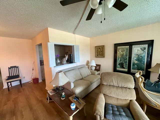 $69,000 | 522 Tilford X, Deerfield Beach, FL 33442