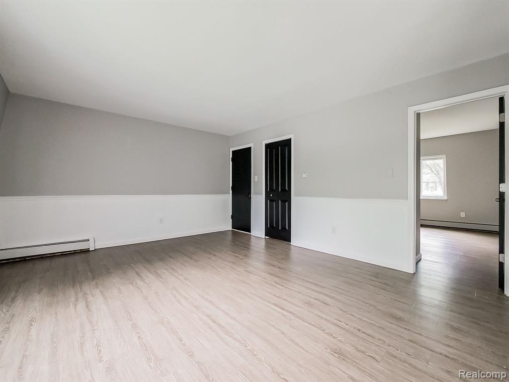 2153 Decker Road, Unit 6 Walled Lake, MI 48390 - Photo 5 of 17