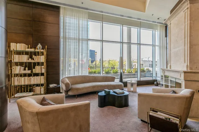 $1,449,000 | 5 Renaissance Square, Unit 27G, White Plains, NY 10601