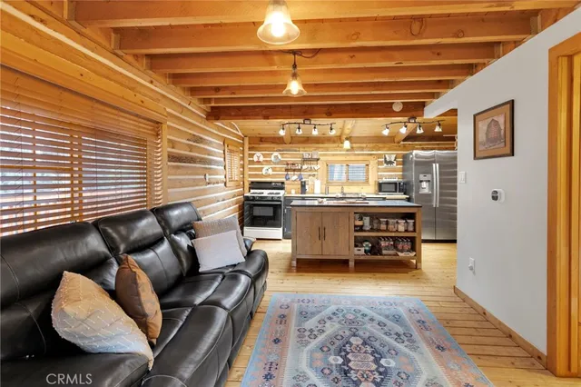 $314,999 | 788 Buckingham Square, Lake Arrowhead, CA 92352