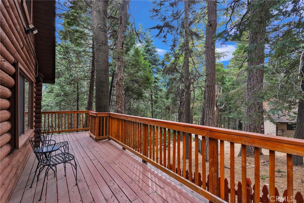 788 Buckingham Square Lake Arrowhead, CA 92352 - Photo 39 of 61 a view of balcony with wooden floor and outdoor space
