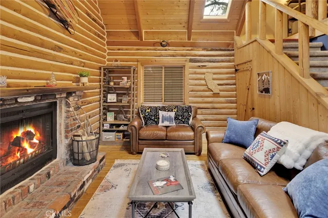 $314,999 | 788 Buckingham Square, Lake Arrowhead, CA 92352