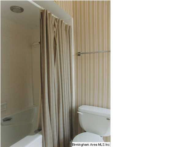 2716 Southwood Road Birmingham, AL 35223 - Photo 15 of 30