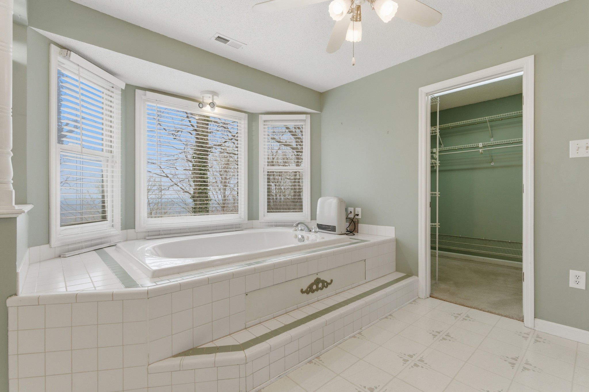 585 Bell Point Road Laceys Spring, AL 35754 - Photo 16 of 46