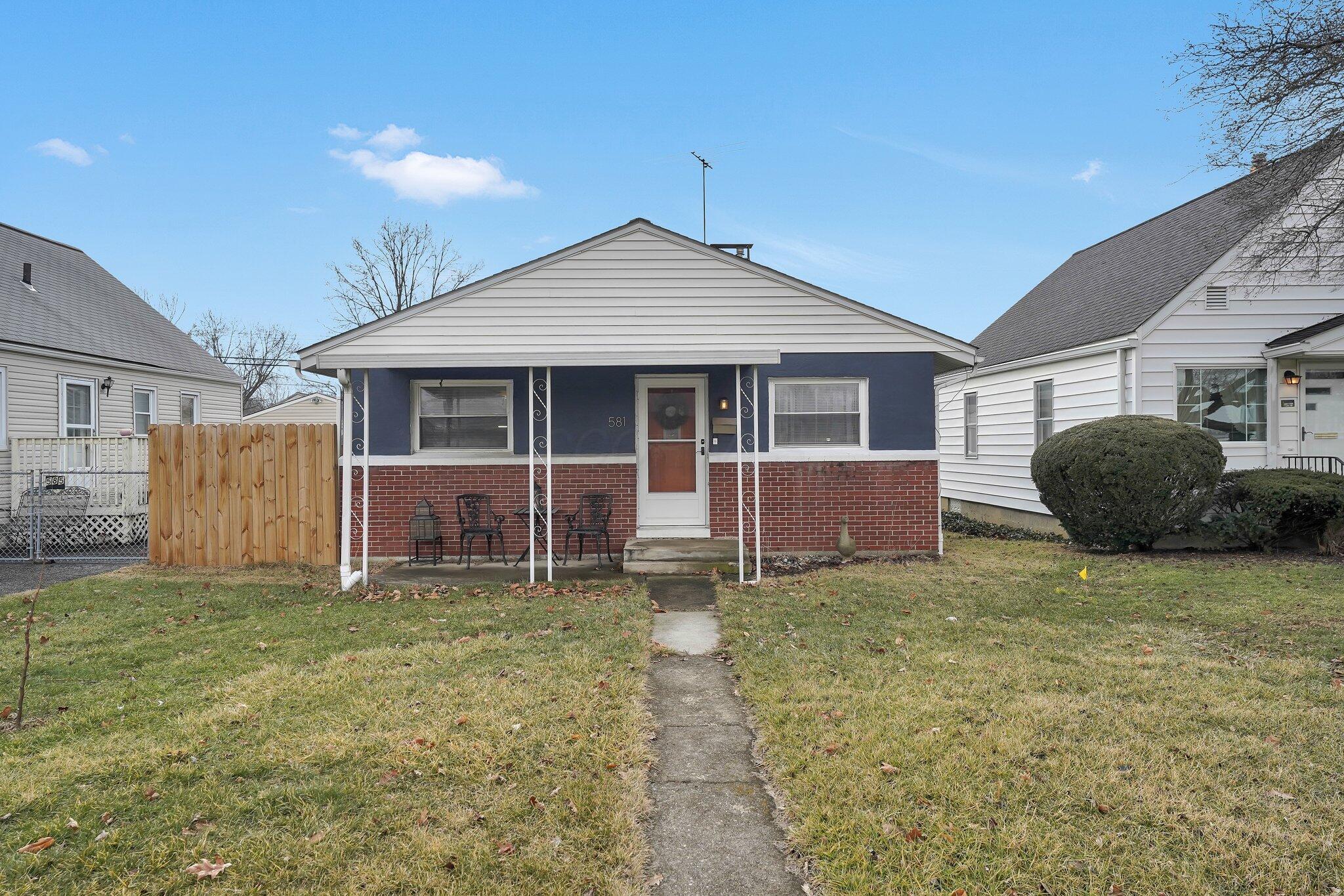581 Morse Road Columbus, OH 43214 - Photo 2 of 26 Beautiful Clintonville Ranch