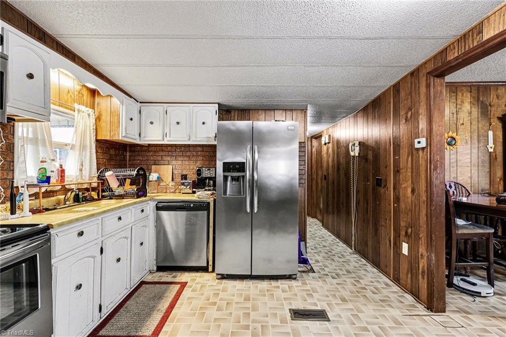 1817 Amostown Road Sandy Ridge, NC 27046 - Photo 14 of 49