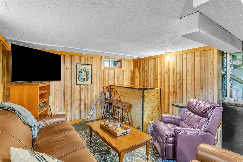 58 Georgetown Road Ludlow, MA 01056 - Photo 35 of 40 Gallery Image 35