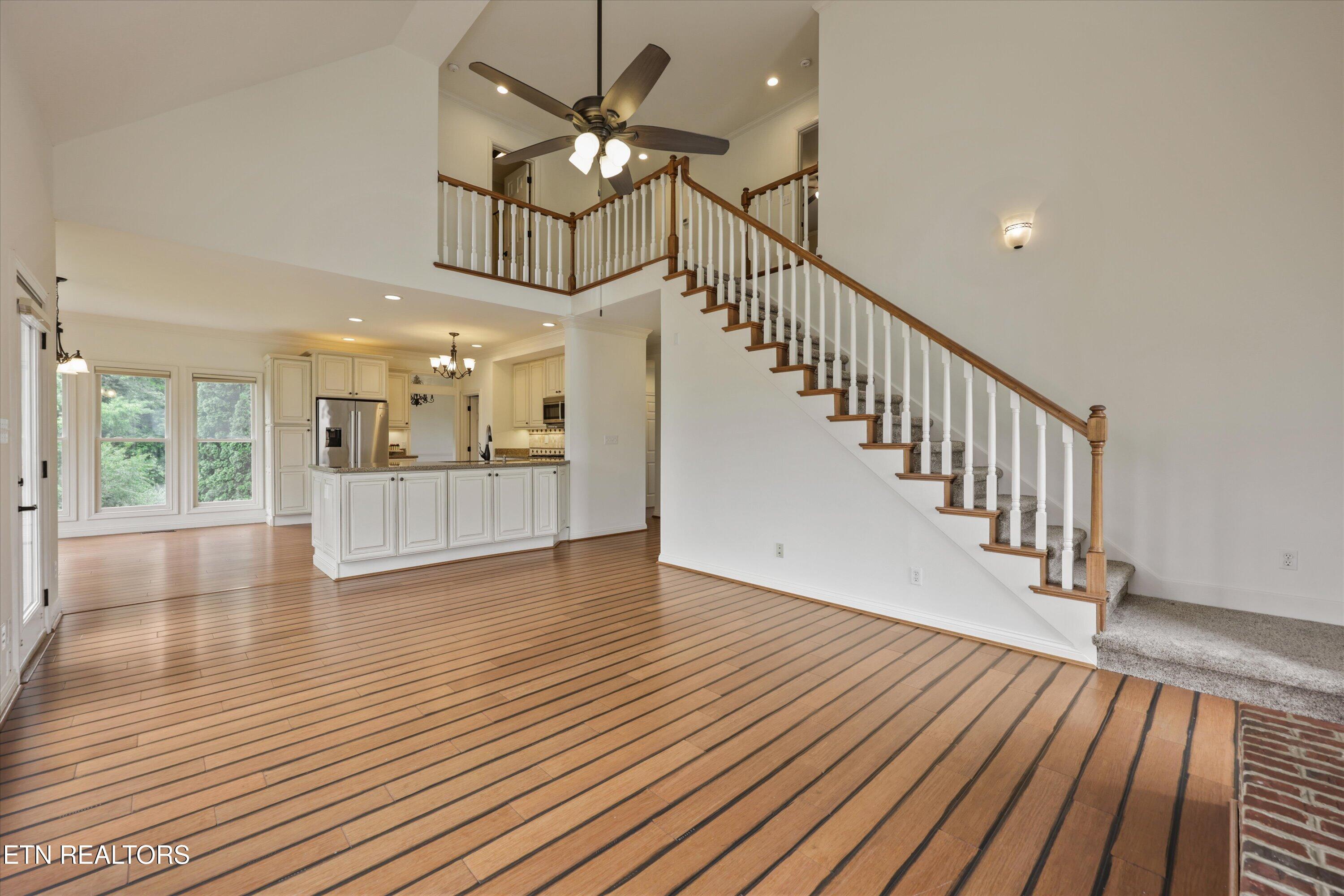16 Radcliff Terrace Oak Ridge, TN 37830 - Photo 19 of 52 20-16 Radcliff Terrace025