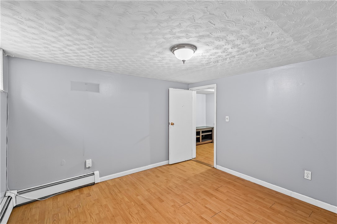 220 Bay View Avenue Cranston, RI 02905 - Photo 24 of 32