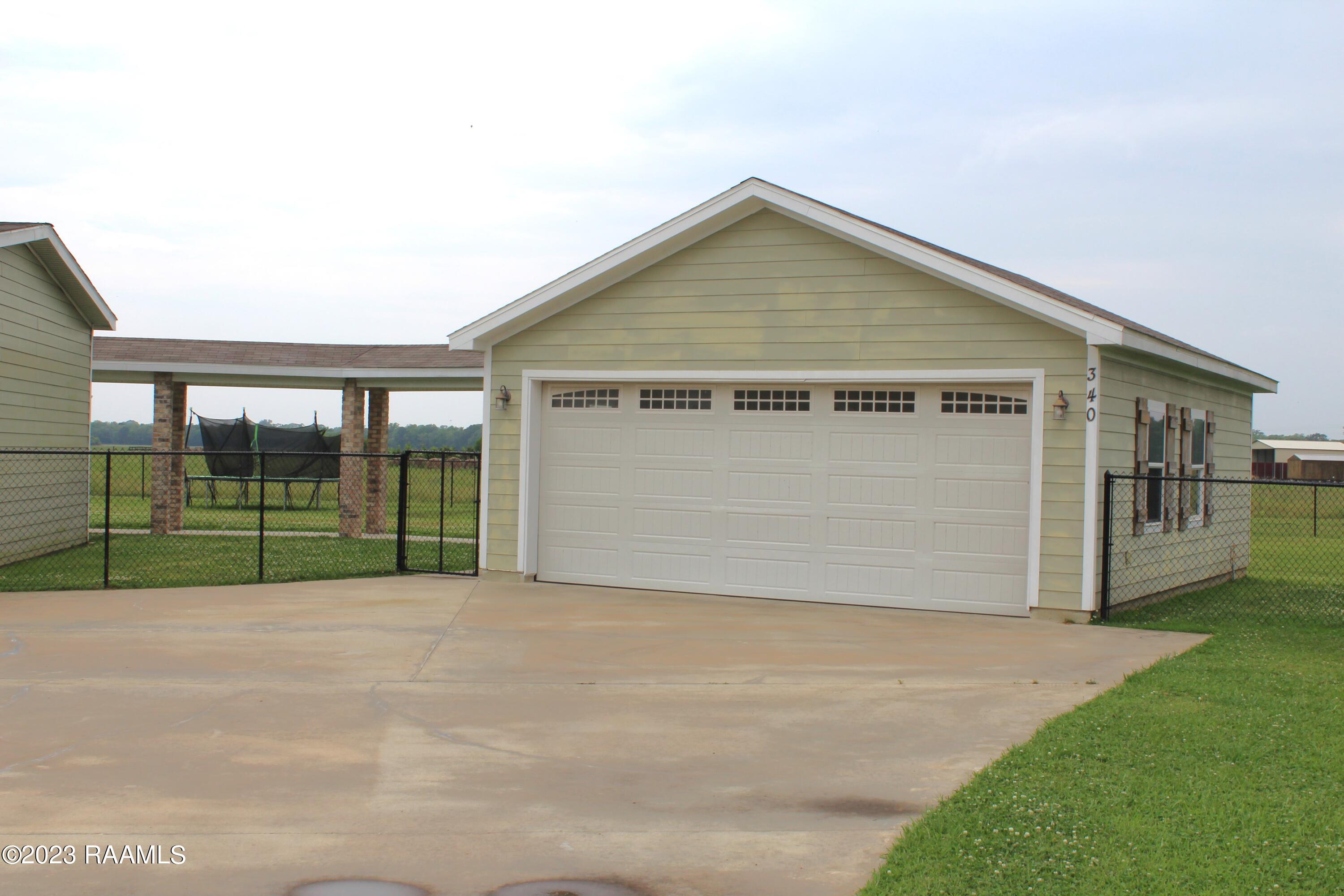 340 Old Spanish Road Opelousas, LA 70570 - Photo 4 of 40 IMG_3010 - Copy