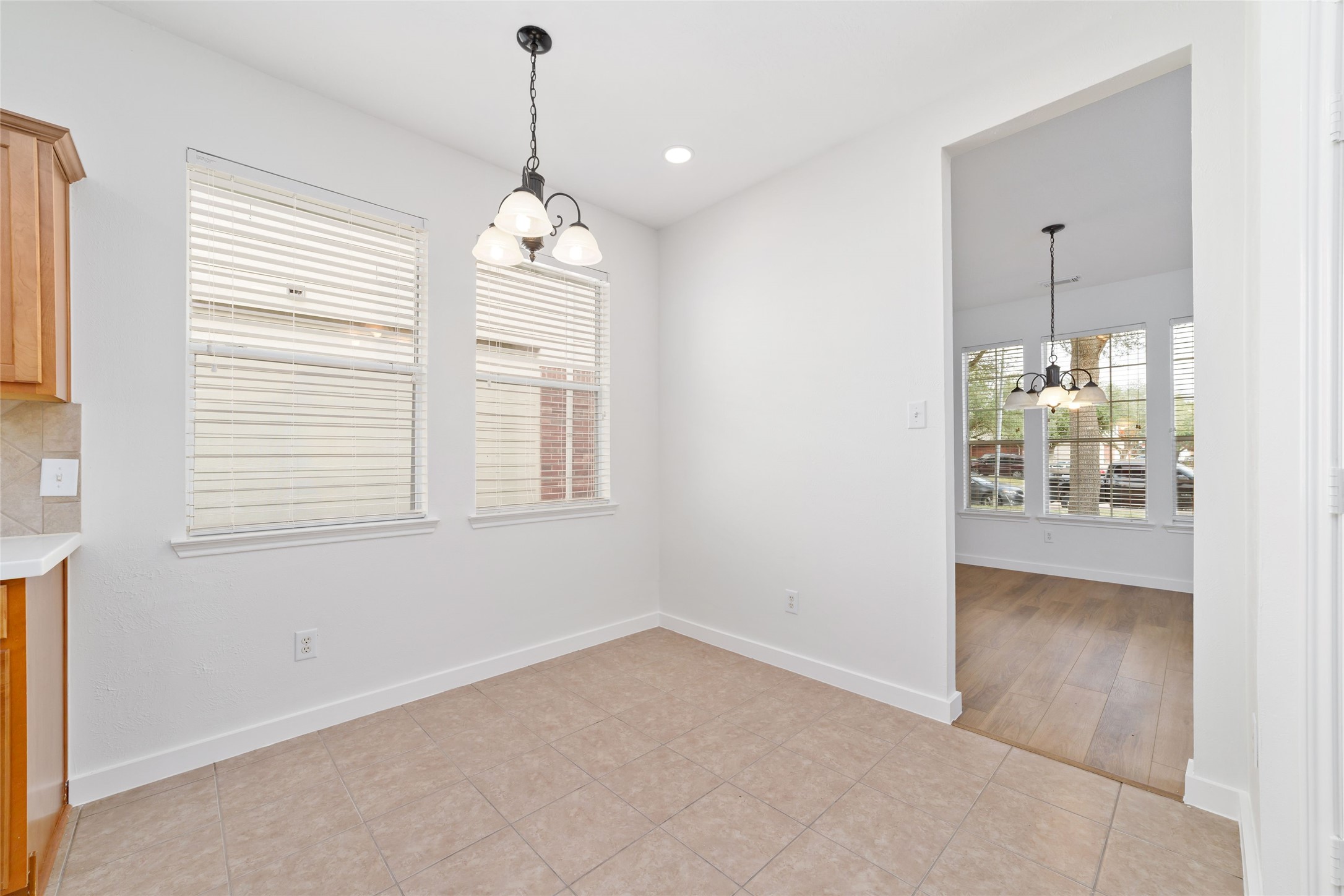20215 Enchanted Rose Cypress, TX 77433 - Photo 21 of 24 a view of livingroom with chandelier