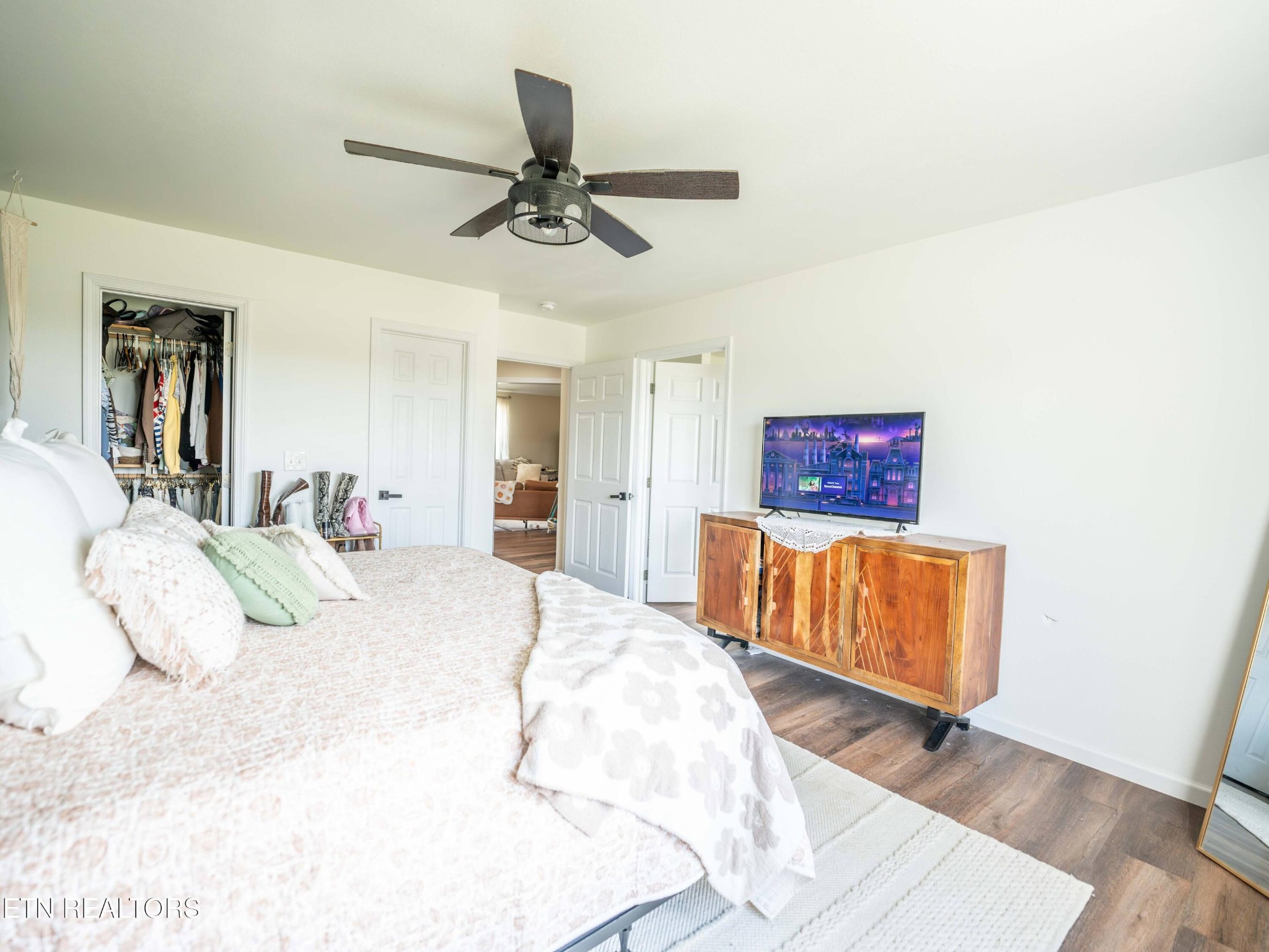 119 Bill Cobb Road Jamestown, TN 38556 - Photo 25 of 35 a bedroom with a bed and wooden floor