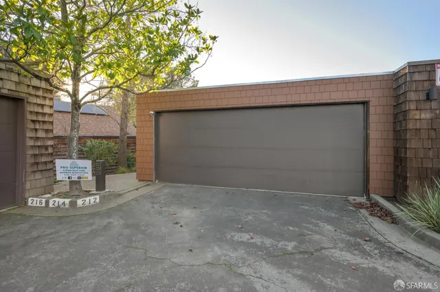 $1,575,000 | 214 The Knoll, Orinda, CA 94563