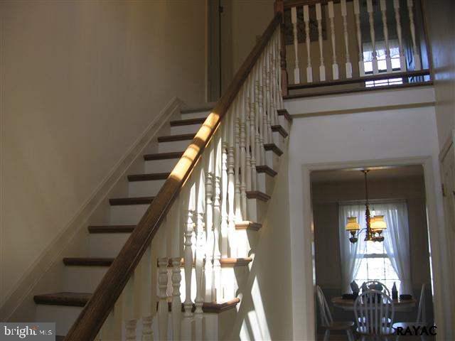 134 Lexington Road York, PA 17402 - Photo 2 of 26