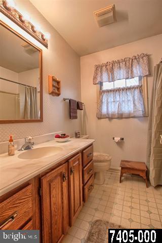 134 Lexington Road York, PA 17402 - Photo 19 of 26