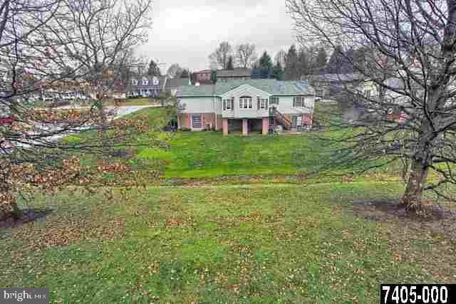 134 Lexington Road York, PA 17402 - Photo 24 of 26