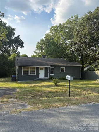 $1,200 | 307 East Sewell Street, Pageland, SC 29728