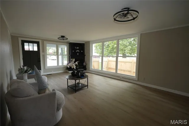 $199,000 | 209 Charles Street, Gillespie, IL 62033