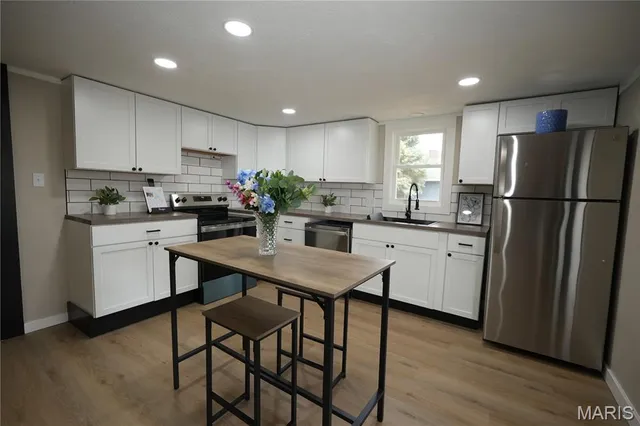 $199,000 | 209 Charles Street, Gillespie, IL 62033