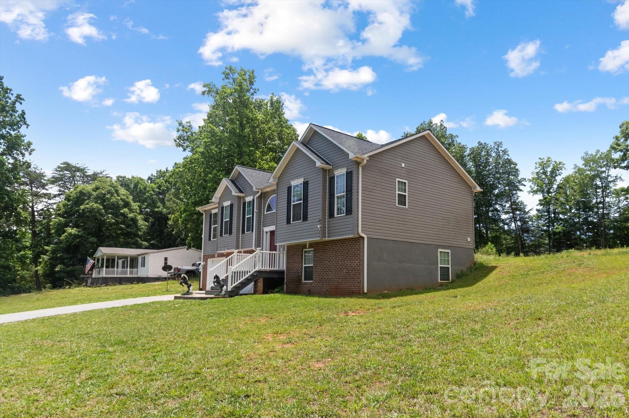 1223 Deer Park Road Nebo, NC 28761 - Photo 2 of 35