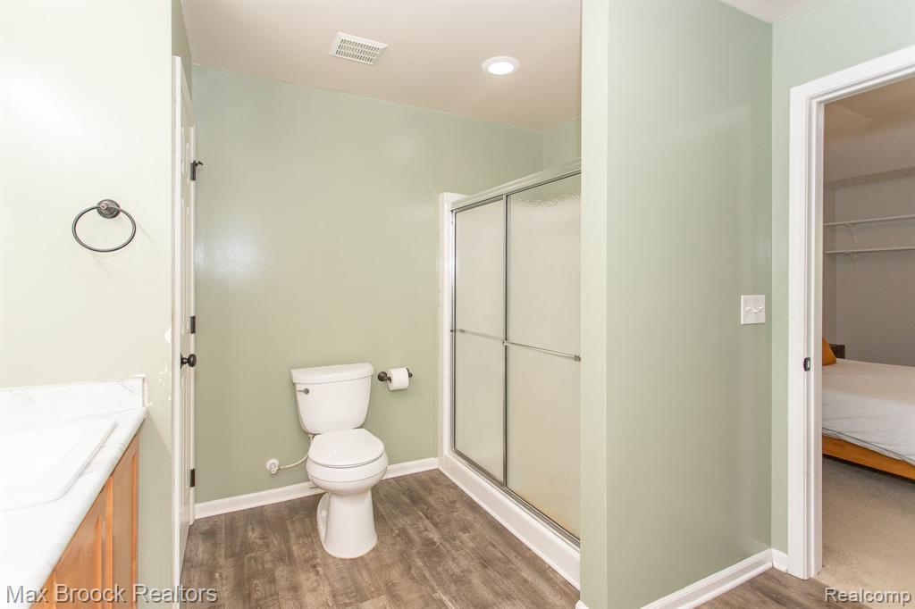 11732 Farmington Road Livonia, MI 48150 - Photo 25 of 37