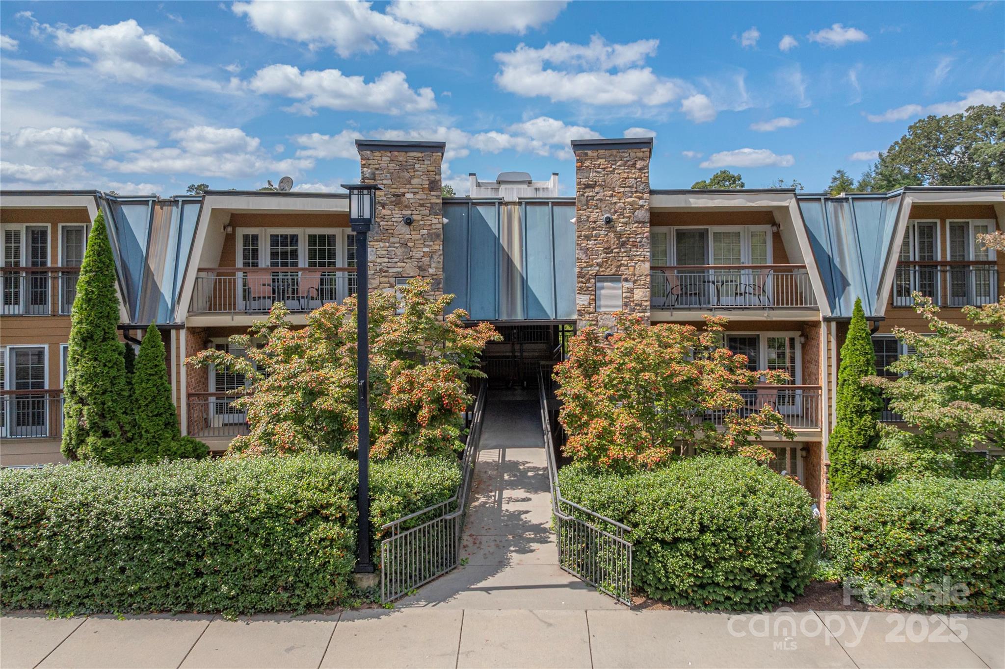 114 Bowling Park Road Asheville, NC 28803 - Photo 21 of 33 front view of a house