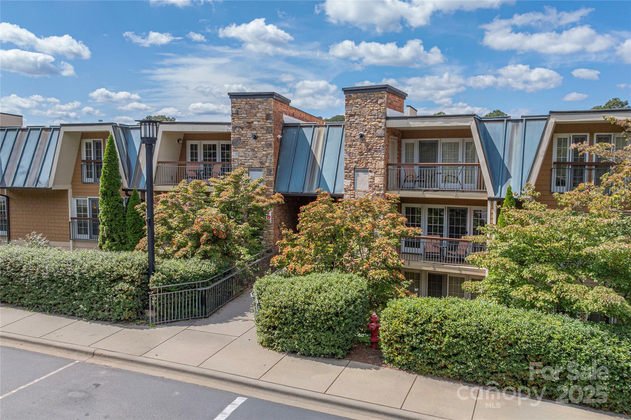 114 Bowling Park Road Asheville, NC 28803 - Photo 23 of 33 front view of house with a yard